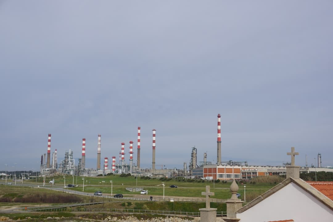 Refineries & Petrochemical Plants